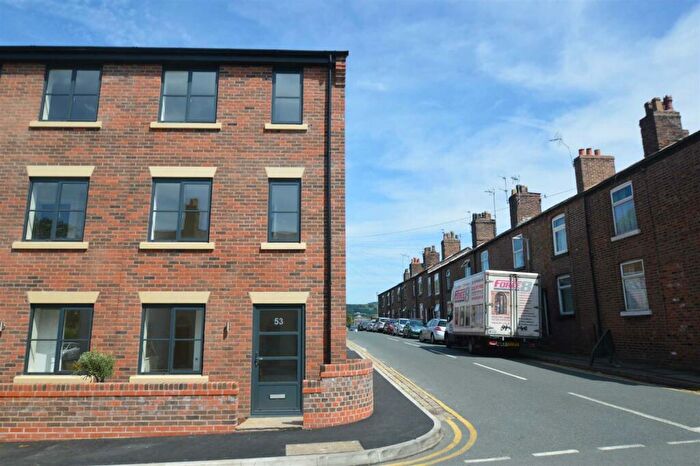 3 Bedroom House To Rent In Crompton Road, Macclesfield, Cheshire, SK11