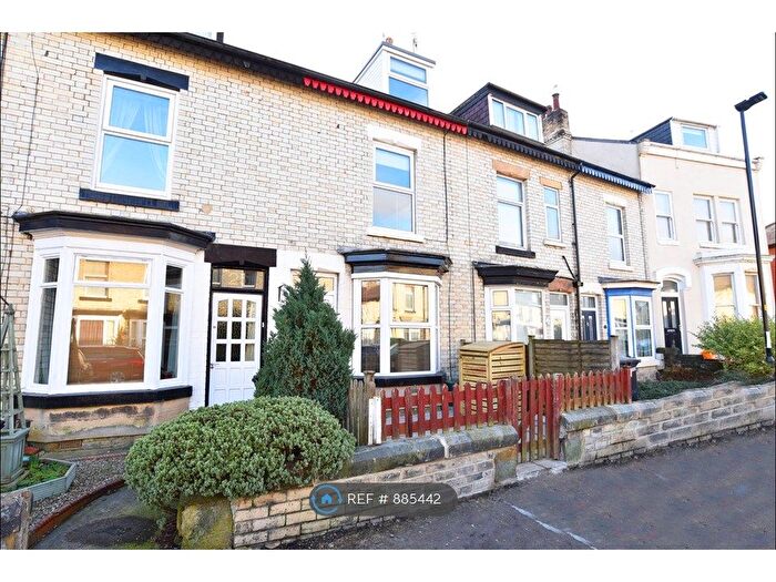2 Bedroom Terraced House To Rent In Chatsworth Place, Harrogate, HG1