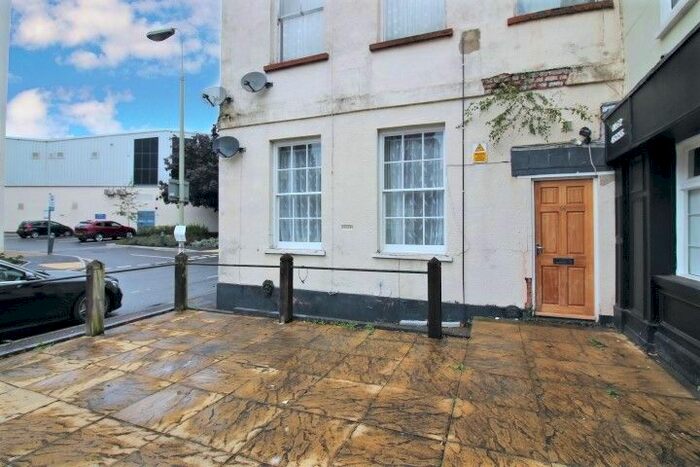 1 Bedroom Maisonette To Rent In Tudor Street, Exeter, EX4