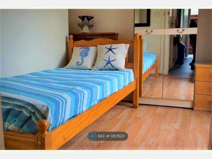 1 Bedroom Property To Rent In Windmill Road, Canterbury, CT1