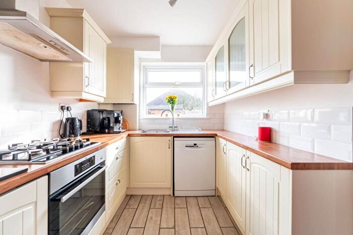 3 Bedroom Terraced House For Sale In Porlock Avenue, Harrow, HA2