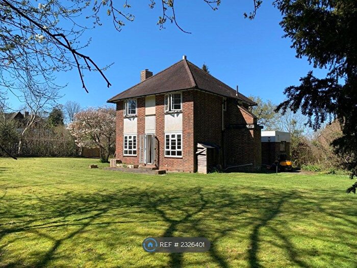 3 Bedroom Detached House To Rent In Dornden Drive, Langton Green, Tunbridge Wells, TN3