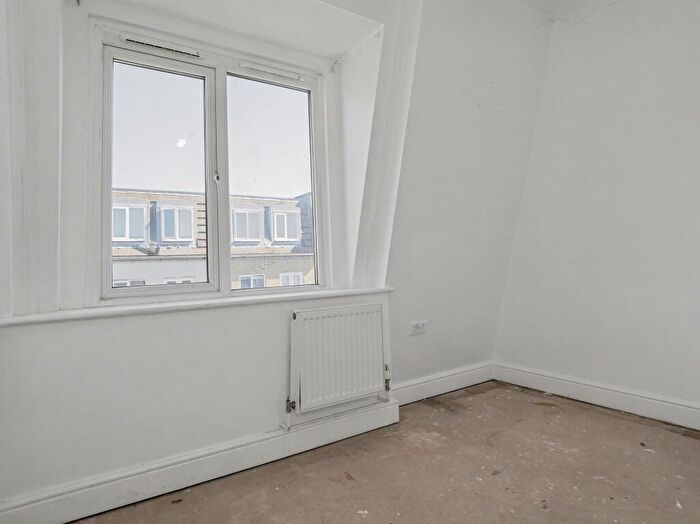 2 Bedroom Flat For Sale In Dane Road, Martony Court Dane Road, CT9 - Photo 9