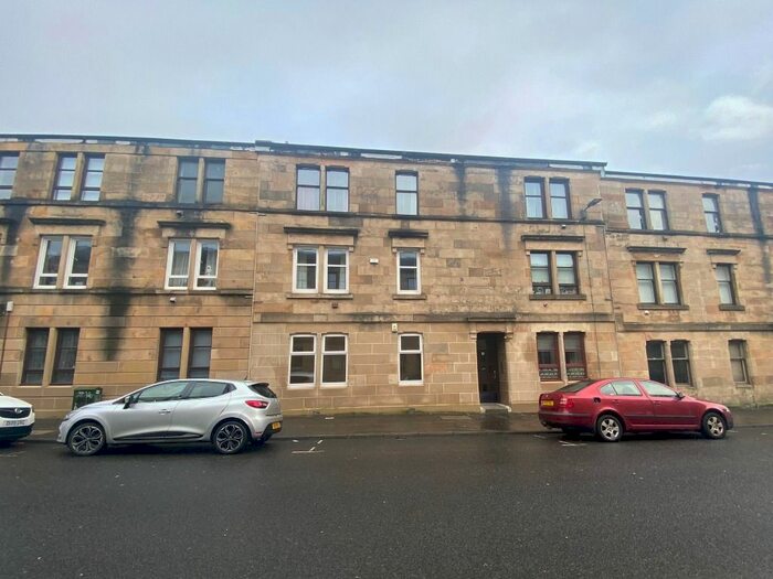 2 Bedroom Flat To Rent In Kilnside Road, Paisley, Renfrewshire PA1