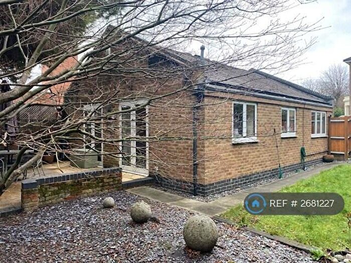 2 Bedroom Bungalow To Rent In Bridge Road, Wallington, SM6