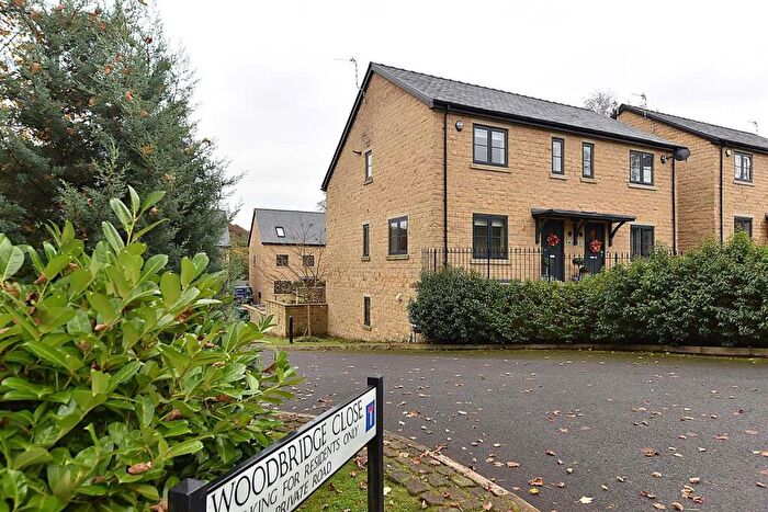 4 Bedroom Semi-Detached House For Sale In Woodbridge Close, Bollington, Macclesfield, SK10