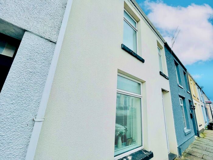3 Bedroom Property To Rent In Cromwell Street, Merthyr Tydfil, CF47
