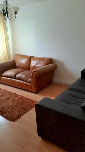 3 Bedroom Flat To Rent In 37 Rebecca Drive, Selly Oak, Birmingham B29