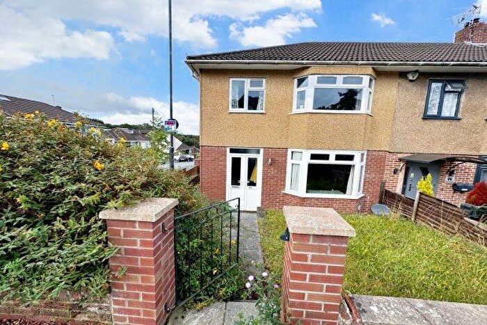 3 Bedroom Property To Rent In Birchwood Road, Bristol, BS4