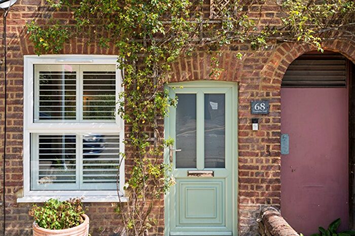 2 Bedroom Terraced House For Sale In Gossoms End, Berkhamsted, Hertfordshire, HP4