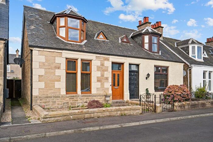 3 Bedroom Semi-Detached Villa For Sale In Napier Place, Falkirk, FK2