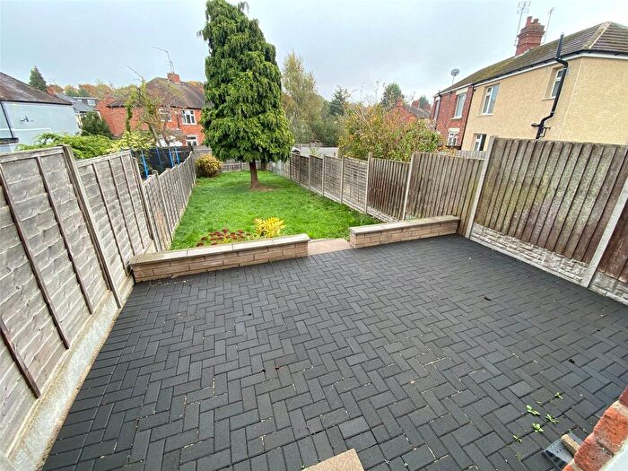 3 Bedroom End Of Terrace House To Rent In Hewitt Avenue, Coventry, West Midlands, CV6