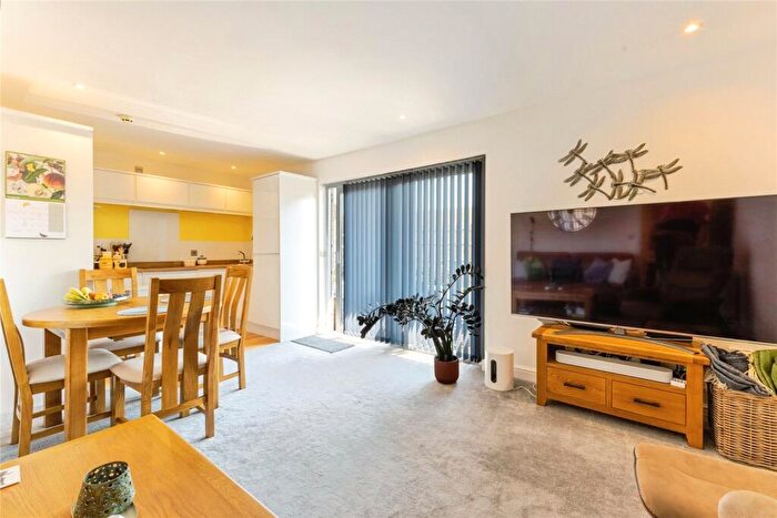 2 Bedroom Flat For Sale In Riviera Park Apartments, Shore Road, Bonchurch, Ventnor, PO38