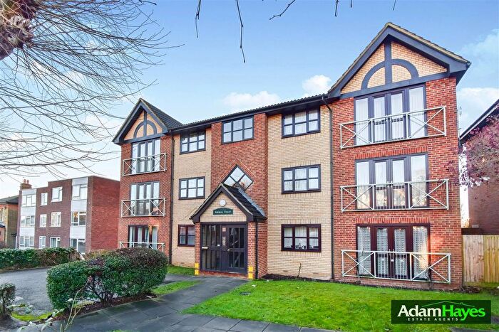 1 Bedroom Flat For Sale In Friern Park, North Finchley, N12