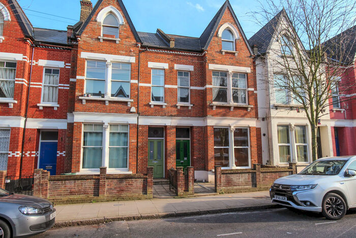 1 Bedroom Apartment To Rent In Fairbridge Road, Archway, N19