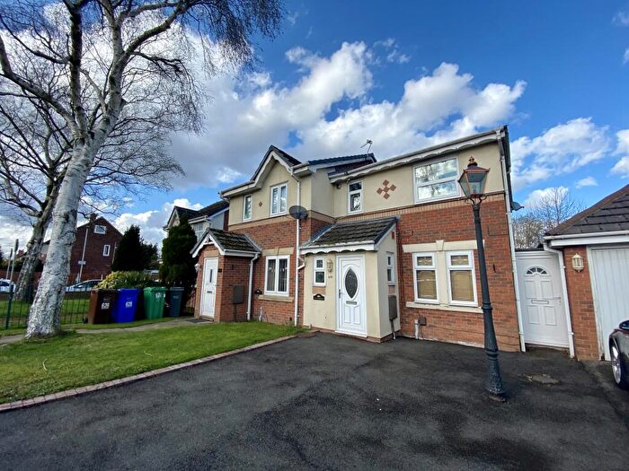 3 Bedroom House To Rent In Whitchurch Road, Withington, M20