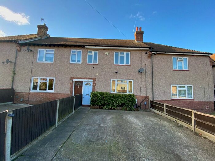 3 Bedroom Terraced House To Rent In Ridge Way, Crayford, Dartford DA1