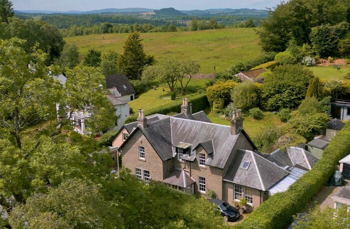 6 Bedroom Detached House For Sale In Hope House, Main Street, Drymen, Stirlingshire, G63