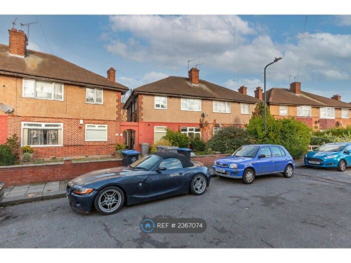 2 Bedroom Maisonette To Rent In Riverside Gardens, Wembley, HA0