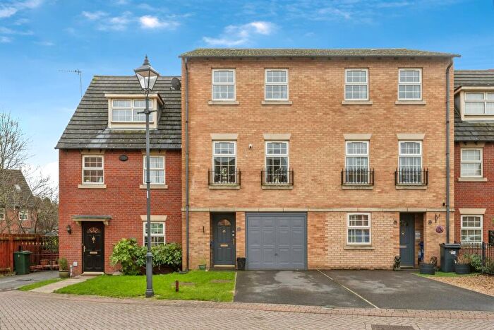 4 Bedroom Terraced House For Sale In Chelwood Court, Woodfield Plantation, Doncaster, DN4