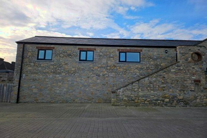 2 Bedroom Farmhouse To Rent In Ash View Farm, Somerton, TA11