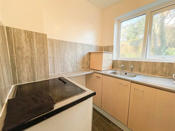 1 Bedroom Flat To Rent In Kenilworth Road, St Leonards On Sea, TN38