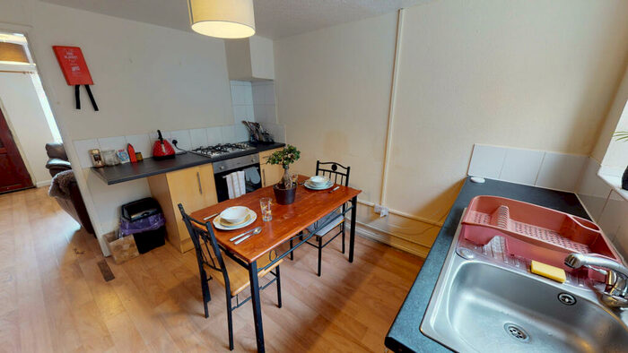 2 Bedroom Terraced House To Rent In Carholme Road | Student House | /, LN1