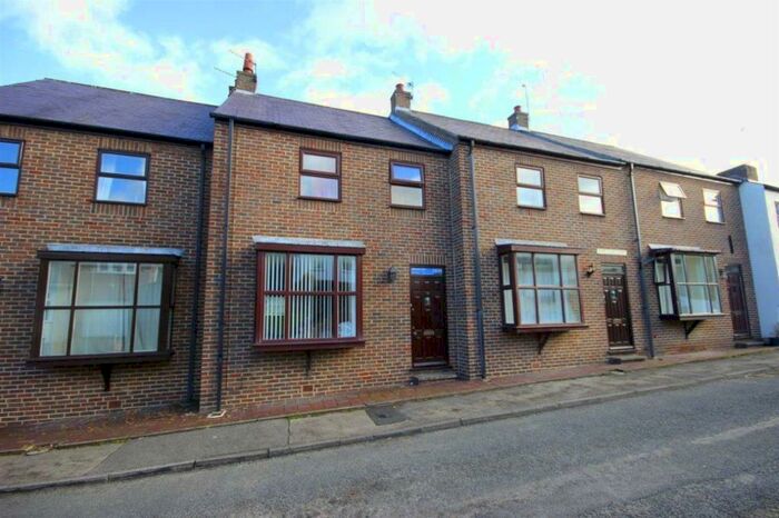 4 Bedroom Private Hall To Rent In Millbank Court, Durham, DH1