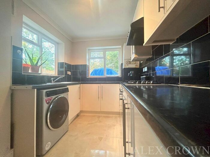 1 Bedroom Flat To Rent In Durley Road, London, N16