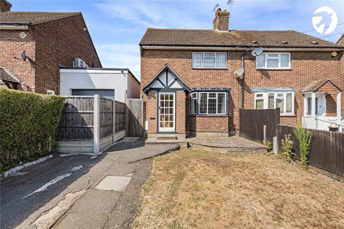 2 Bedroom Semi-Detached House For Sale In Rowan Road, Swanley, Kent, BR8
