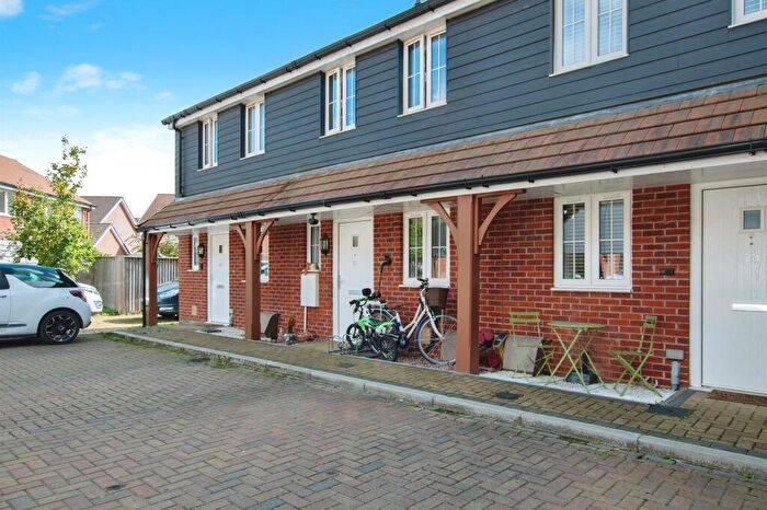 2 Bedroom Terraced House For Sale In Augustus Avenue, Fordingbridge, SP6