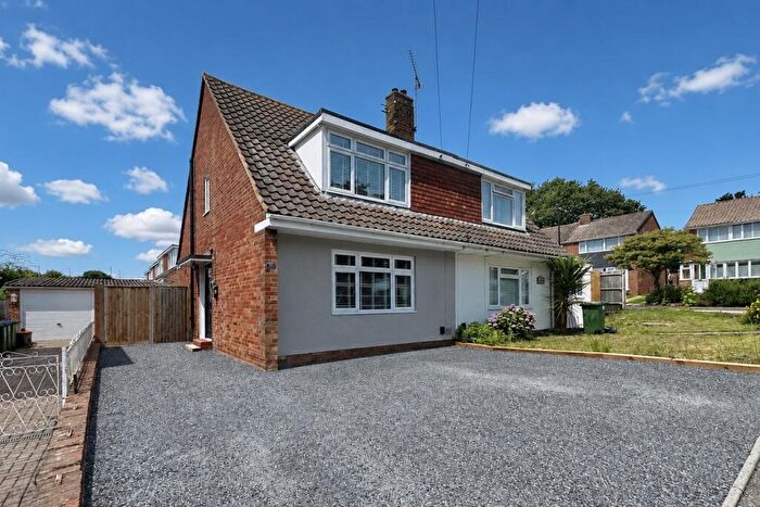 3 Bedroom Semi-Detached House For Sale In The Grove, Sholing, SO19