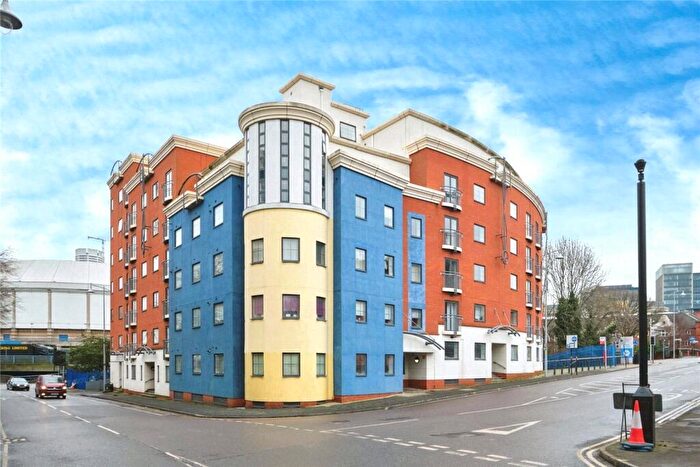 Flat To Rent In Sheepcote Street, Birmingham, B16