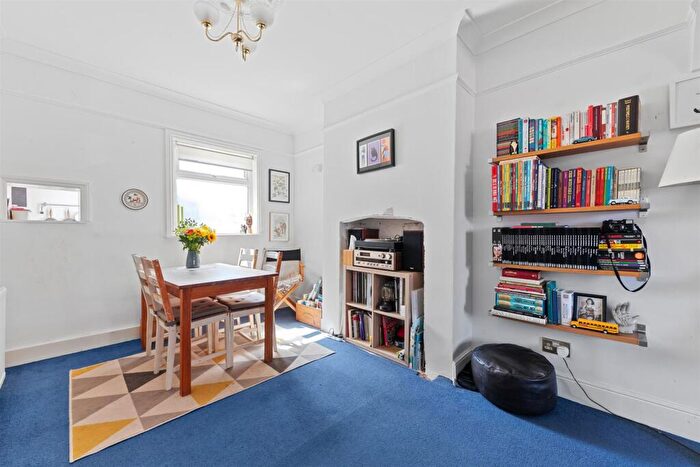 2 Bedroom Terraced House For Sale In Holmesdale Road, London, SE25