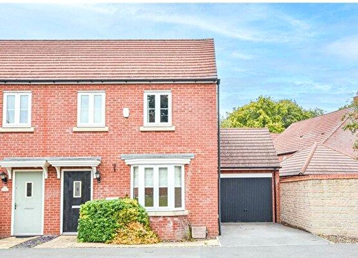 3 Bedroom Semi-Detached House To Rent In Chilton Field Way, Chilton, Oxfordshire, OX11