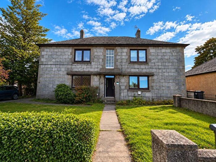 2 Bedroom Flat For Sale In Middlefield Place, Aberdeen, Aberdeenshire, AB16