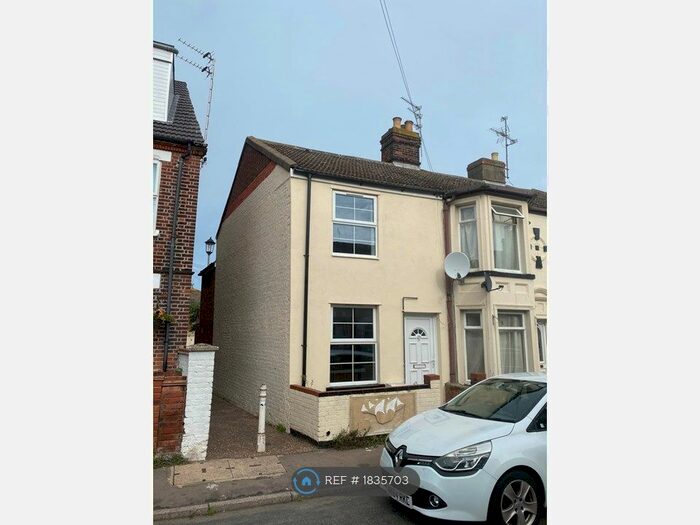 2 Bedroom End Of Terrace House To Rent In York Road, Great Yarmouth, NR30