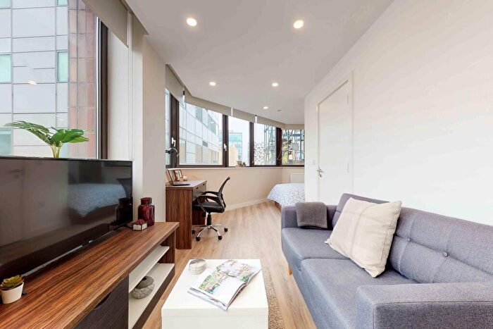 Studio To Rent In Furnival Square, City Centre, Sheffield, S1