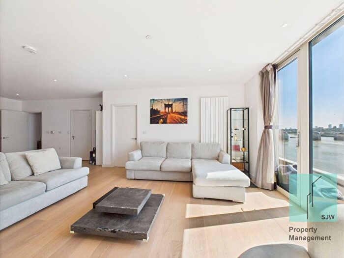 3 Bedroom Flat To Rent In Royal Wharf Walk, London, E16
