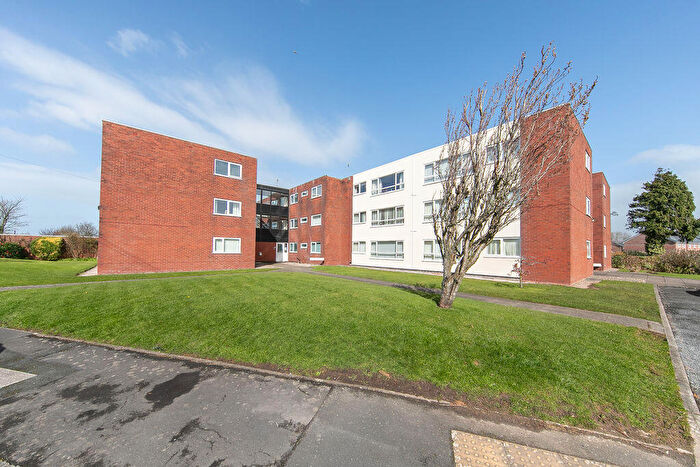 2 Bedroom Flat For Sale In No., Airedale Court, Chester Avenue, Poulton-le-Fylde., FY6