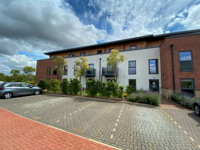 1 Bedroom Retirement Property For Sale In Springfield Close, Stratford-upon-Avon, CV37