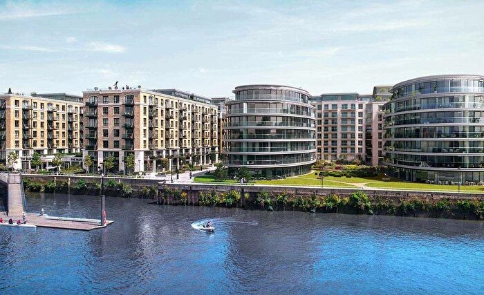 3 Bedroom Flat To Rent In Park Street, London, SW6