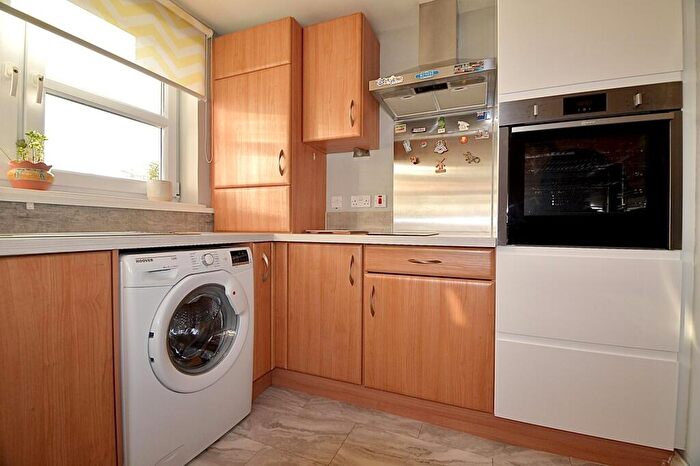 2 Bedroom Flat For Sale In Elms Way, Ayr, KA8