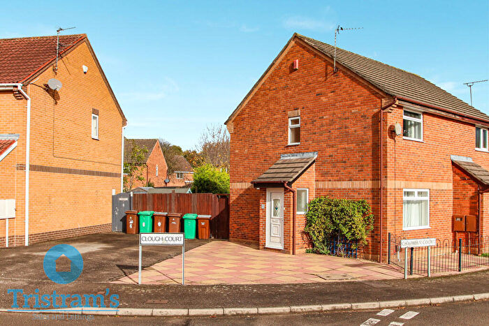 2 Bedroom Semi-Detached House To Rent In Clough Court, Nottingham, NG8