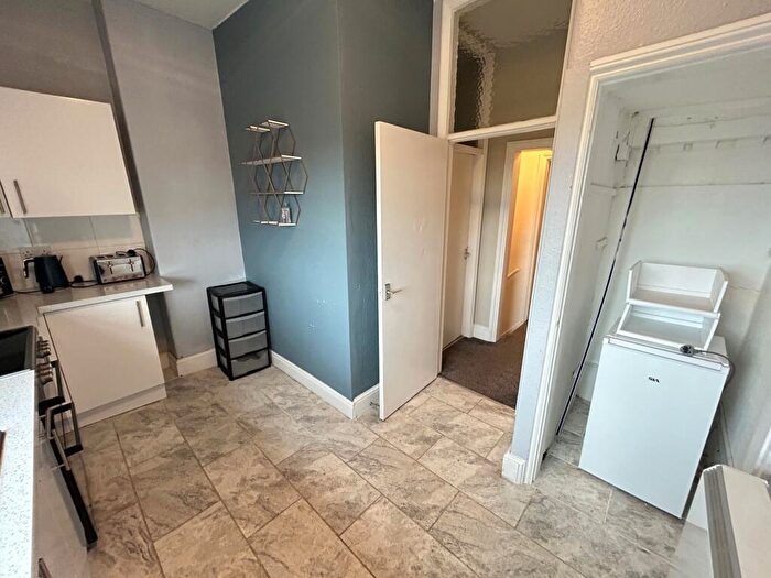 1 Bedroom Flat To Rent In Woodborough Road, Nottingham, NG3