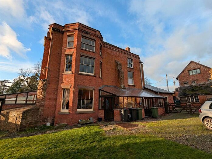 2 Bedroom Property To Rent In Buckland, Docklow, HR6