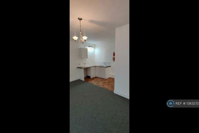 Studio To Rent In Cowpe View Apartments, Rossendale, BB4