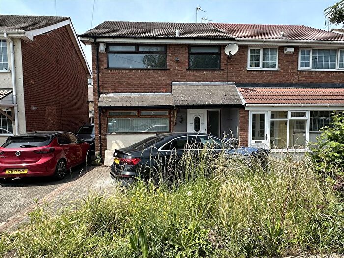 3 Bedroom Semi-Detached House For Sale In Mears Drive, Birmingham, West Midlands, B33