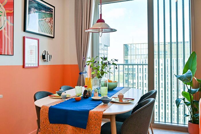 1 Bedroom Flat To Rent In Coppermaker Square, Stratford, London, E20