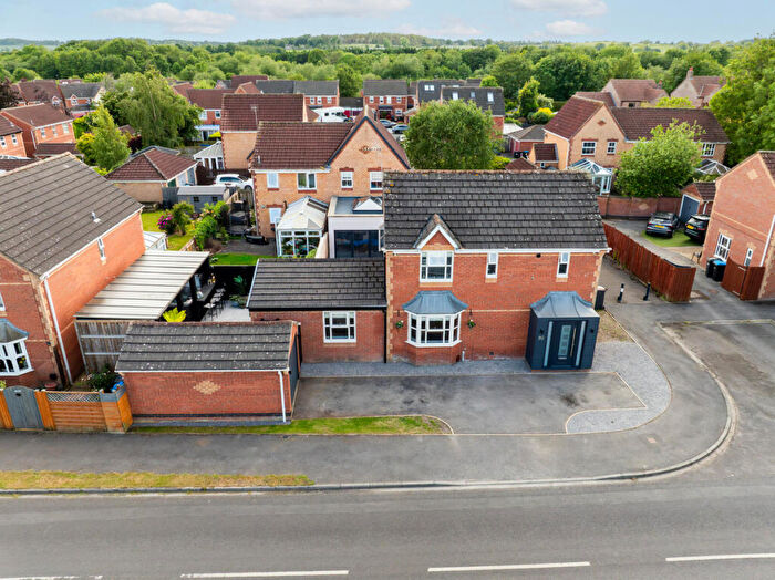 3 Bedroom Detached House For Sale In Clotherholme Road, Ripon, HG4